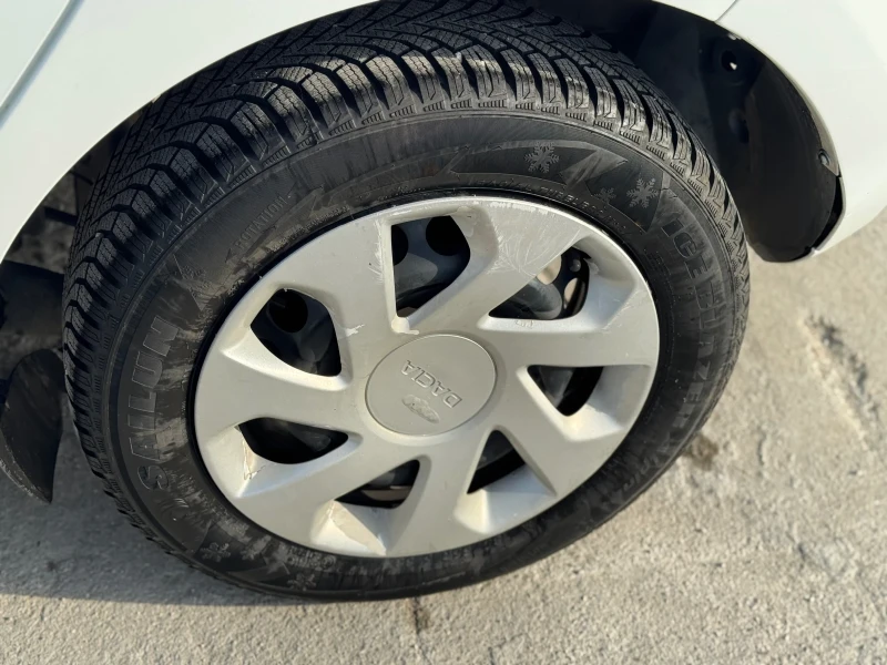 Dacia Sandero 10.2020 г. / КАСКО / НОВИ ЗИМНИ ГУМИ, снимка 4 - Автомобили и джипове - 52836042