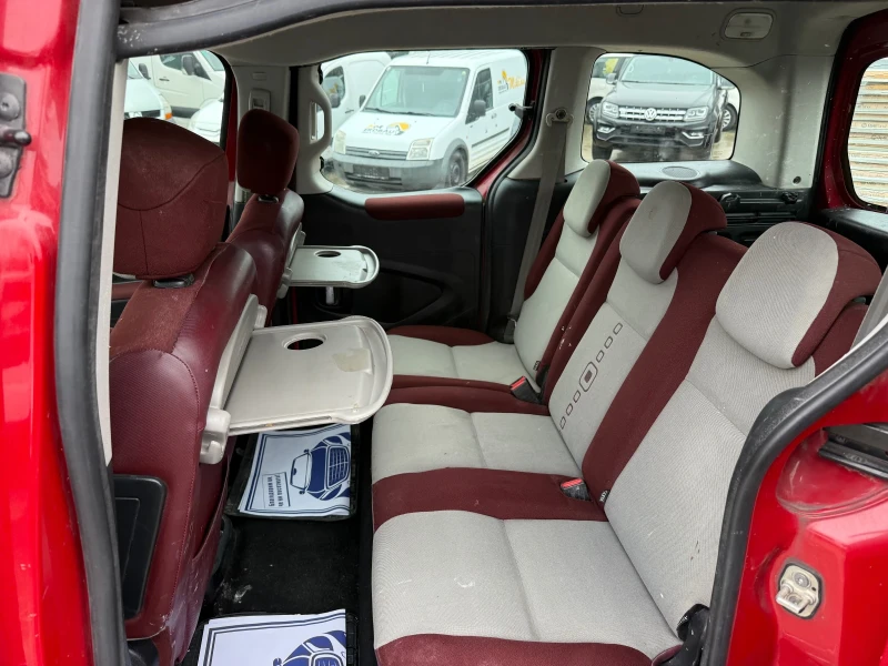 Citroen Berlingo FACELIFT 1.6HDI , снимка 13 - Автомобили и джипове - 52892720