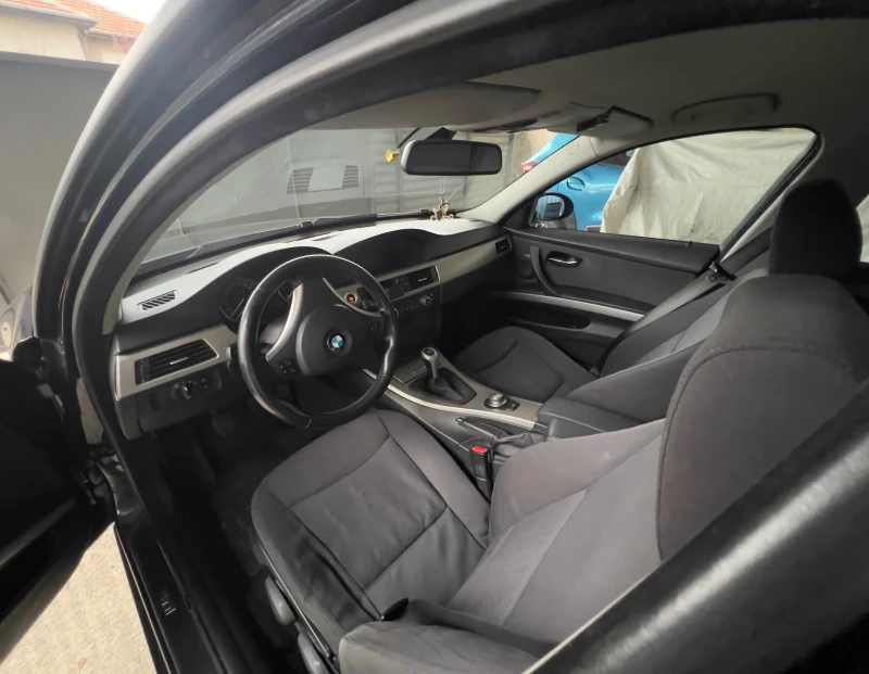 BMW 320, снимка 5 - Автомобили и джипове - 52975256