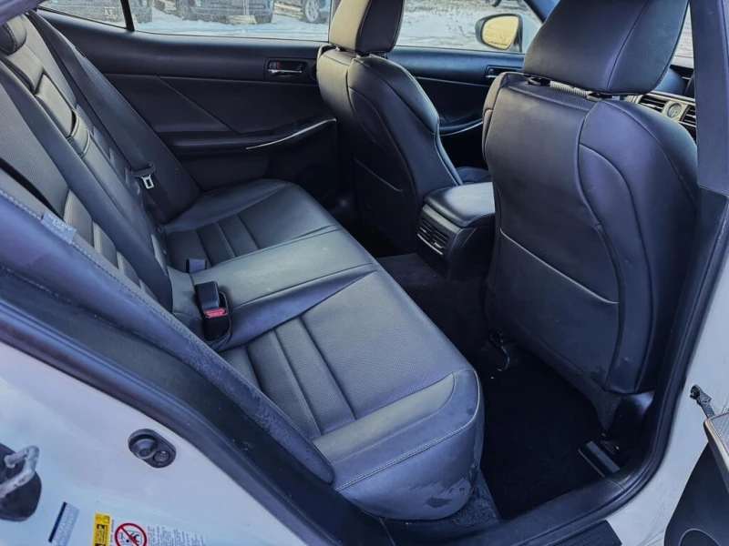 Lexus IS 250 F SPORT * * AWD * * CARFAX * * АВТО КРЕДИТ * * , снимка 15 - Автомобили и джипове - 53448427