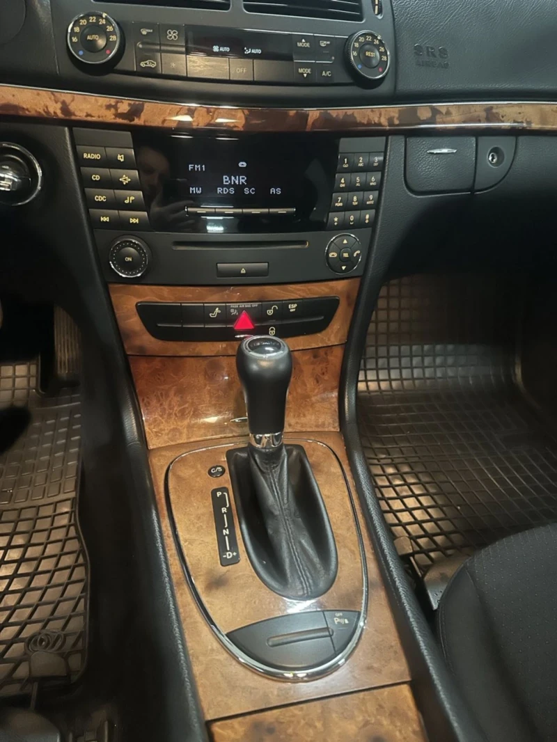 Mercedes-Benz E 280 E280, снимка 7 - Автомобили и джипове - 53579826