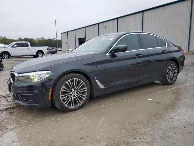 BMW 530 E* PERFORMANCE* ДИГИТАЛНО* ТАБЛО* ПОДГРЕВ* КАМЕРА*, снимка 1 - Автомобили и джипове - 49234531