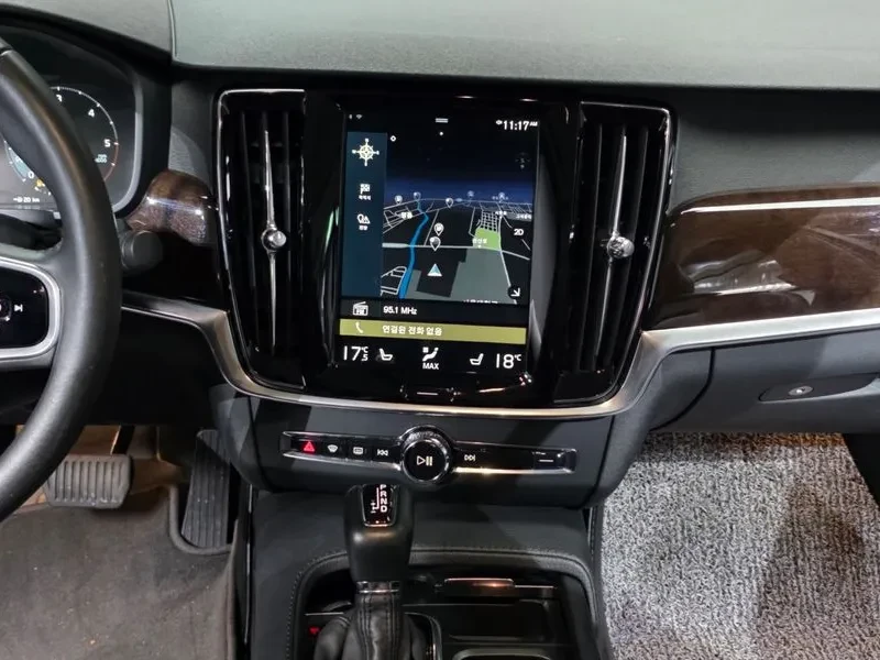 Volvo S90 D5 AWD MOMENTUM | Mobile.bg � ����������� 14