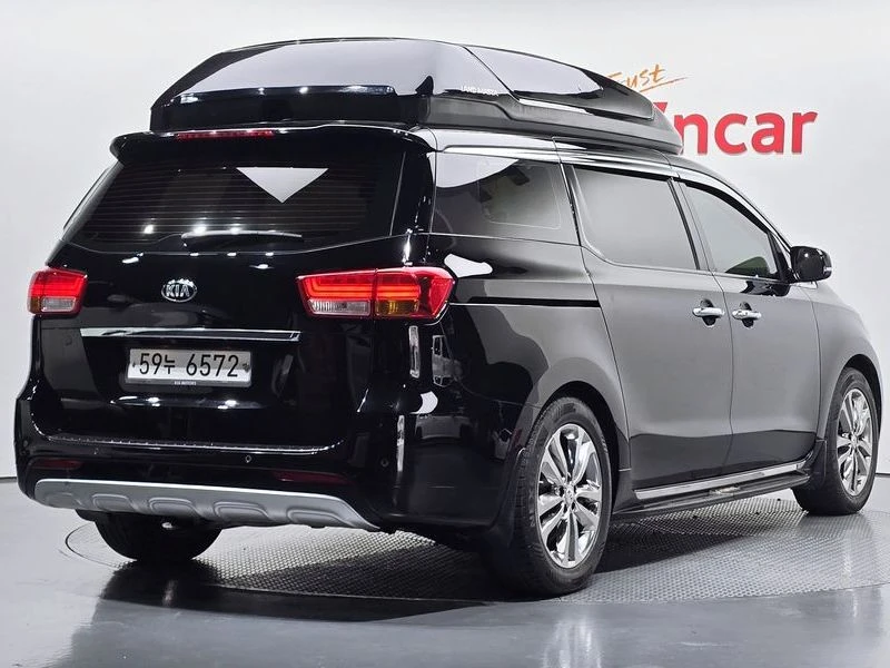 Kia Carnival 9-seater Noblesse| 200к.с., снимка 2 - Автомобили и джипове - 56294722