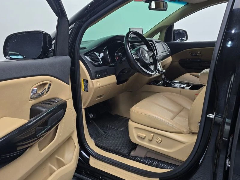Kia Carnival 9-seater Noblesse| 200к.с., снимка 10 - Автомобили и джипове - 56294722