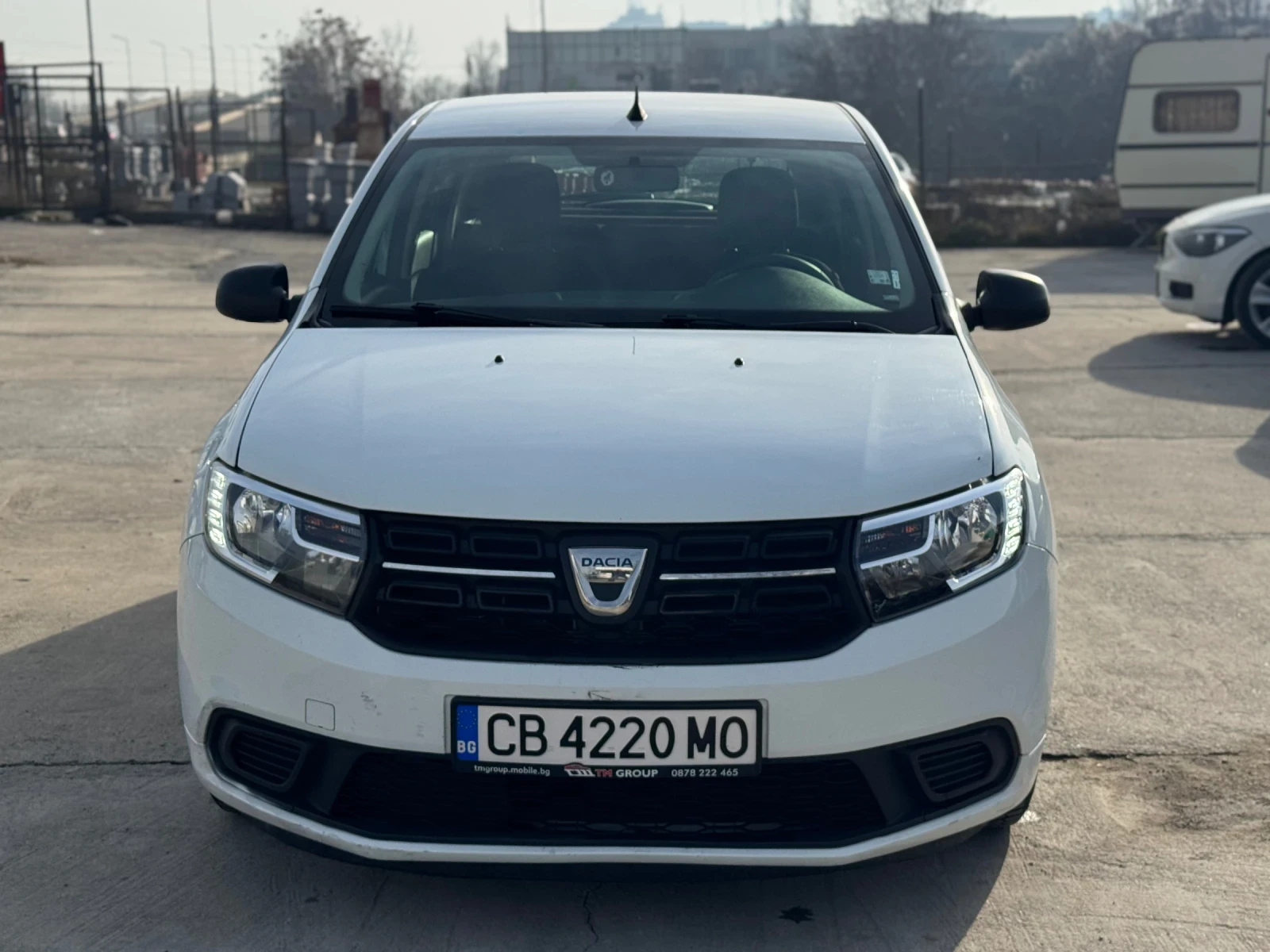 Dacia Sandero 10.2020 г. / КАСКО / НОВИ ЗИМНИ ГУМИ, снимка 1