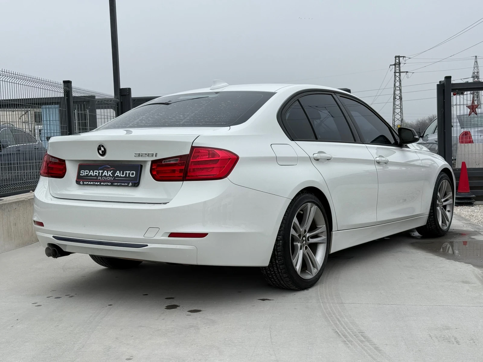 BMW 328 i* 142.000KM* 2015г* АВТОМАТИК*  - изображение 4