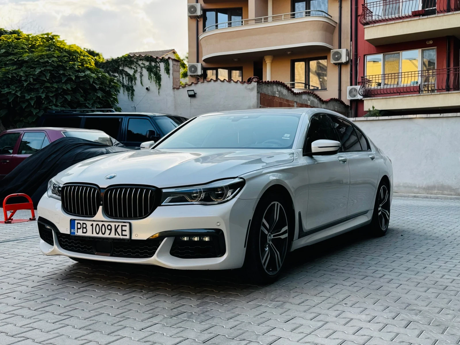 BMW 750 750i extra Long 100000km - изображение 3