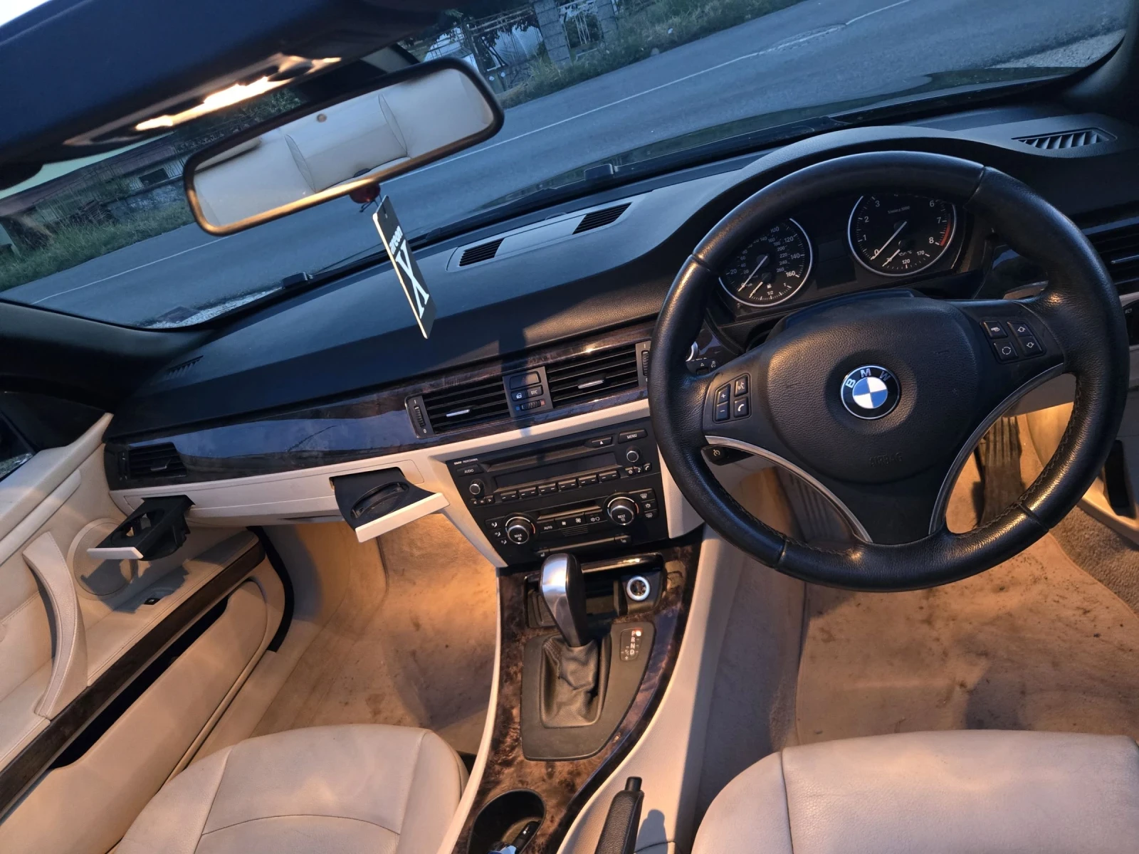 BMW 325 E93 - изображение 9