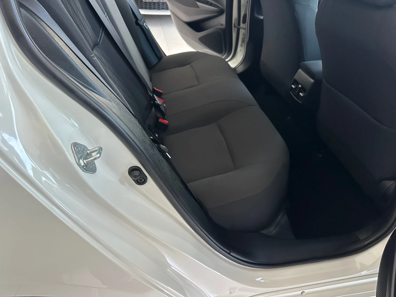 Toyota Corolla Executiv Plus* 1.6 VVT-I - изображение 9