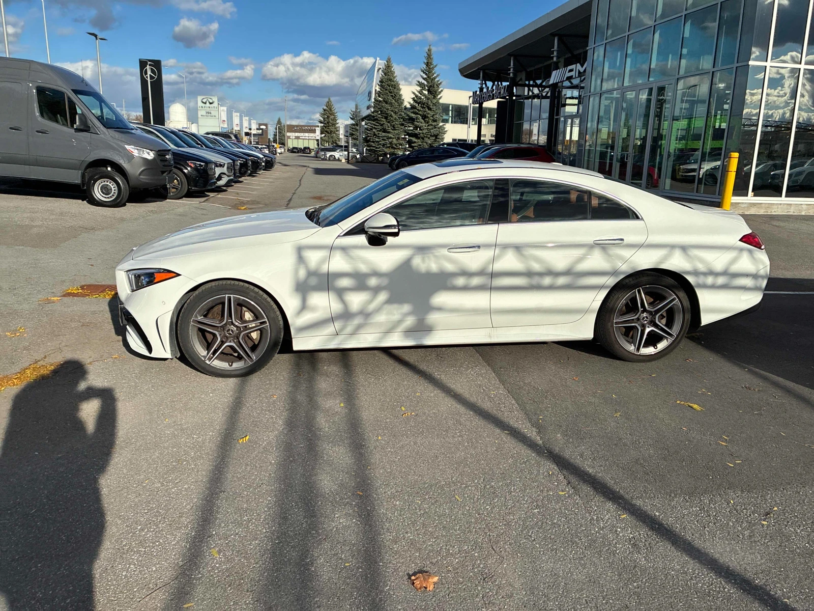 Mercedes-Benz CLS 450 * CARFAX * БЕЗ ПЪРВОНАЧАЛНА ВНОСКА - изображение 4