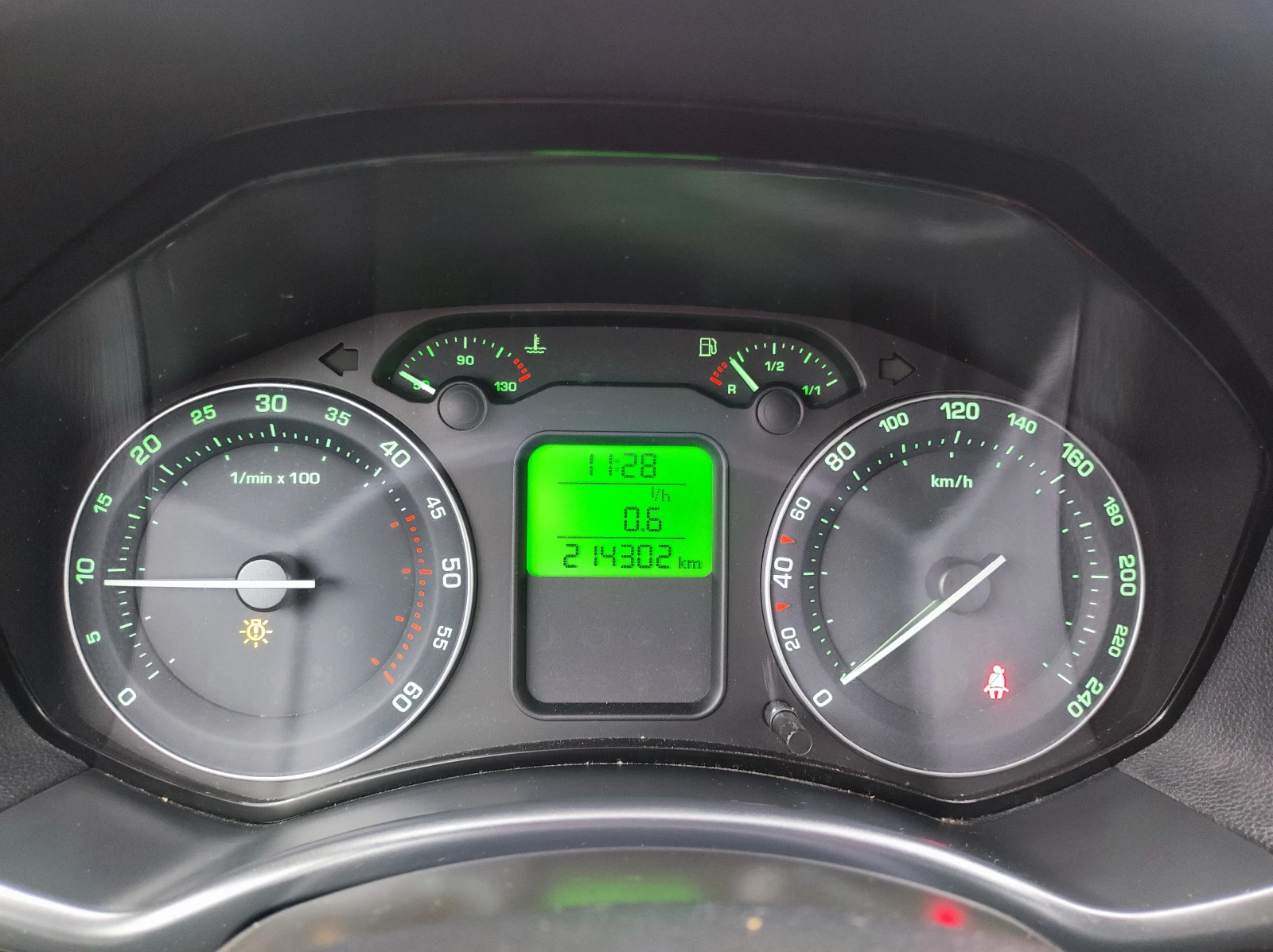 Skoda Octavia 1.9TDi 105.. 2007. Euro4 214000 'Elegance | Mobile.bg   13