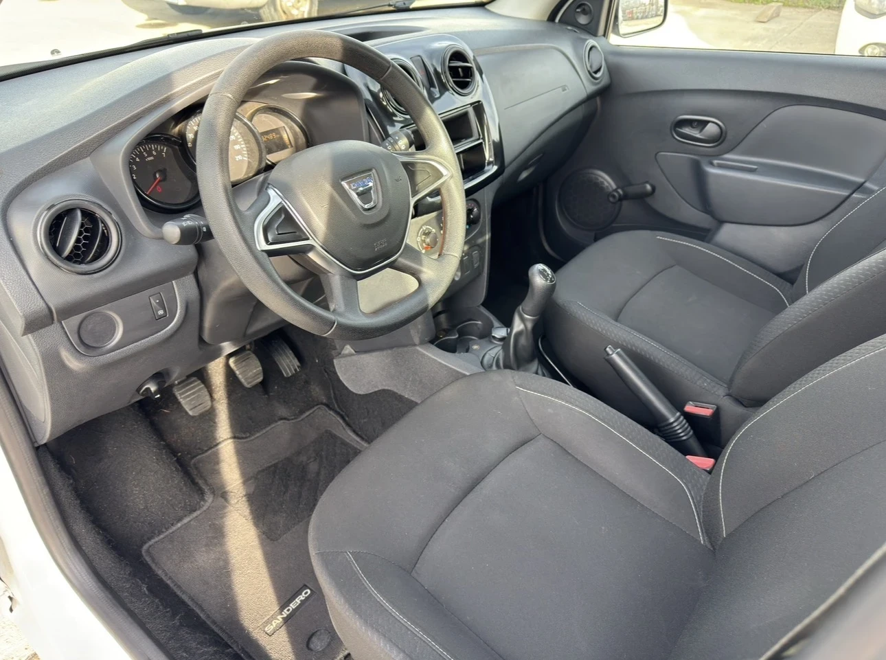 Dacia Sandero 10.2020 �. / ����� / ���� ����� ���� | Mobile.bg � ����������� 13