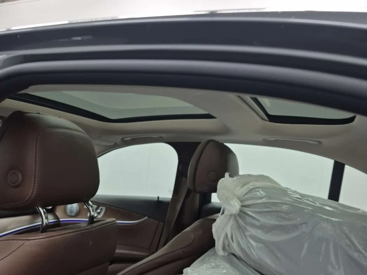 Mercedes-Benz E 450 4MATIC | AMG | PANO | HUD | 360 | DISTRONIC | , снимка 13 - Автомобили и джипове - 53818184