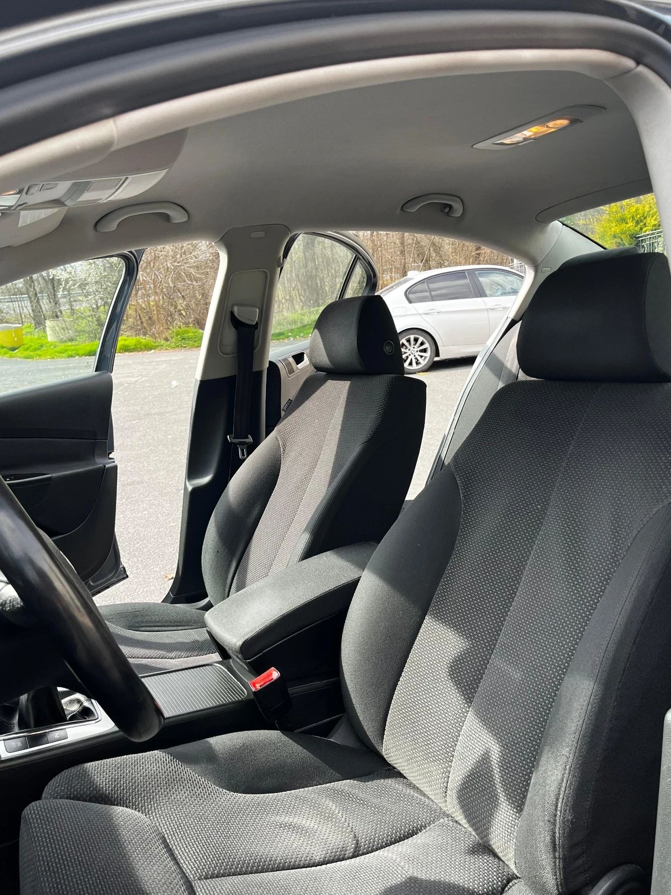 VW Passat, снимка 14 - Автомобили и джипове - 53991042