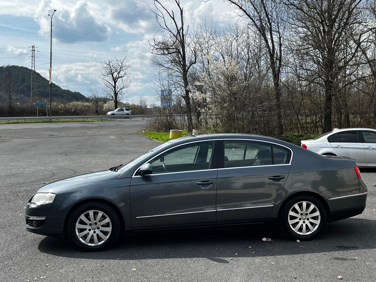 VW Passat, снимка 7 - Автомобили и джипове - 53991042