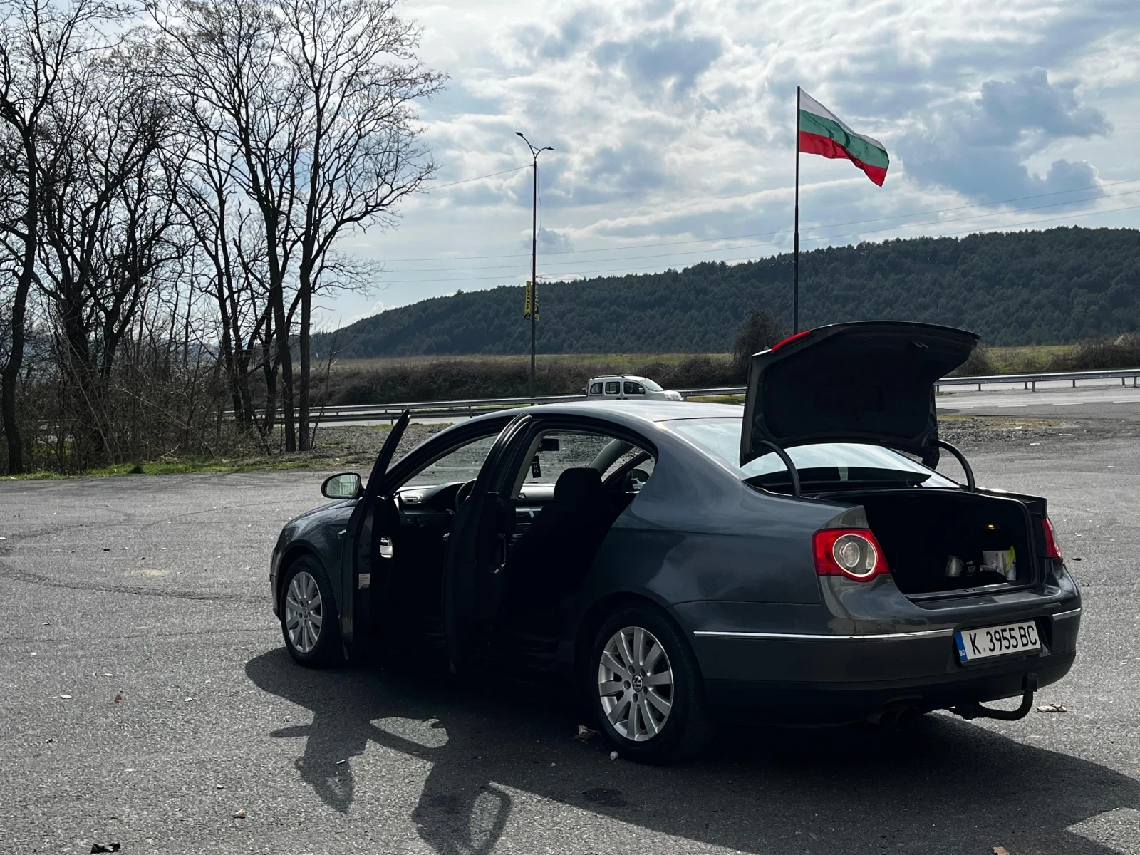 VW Passat, снимка 9 - Автомобили и джипове - 53991042