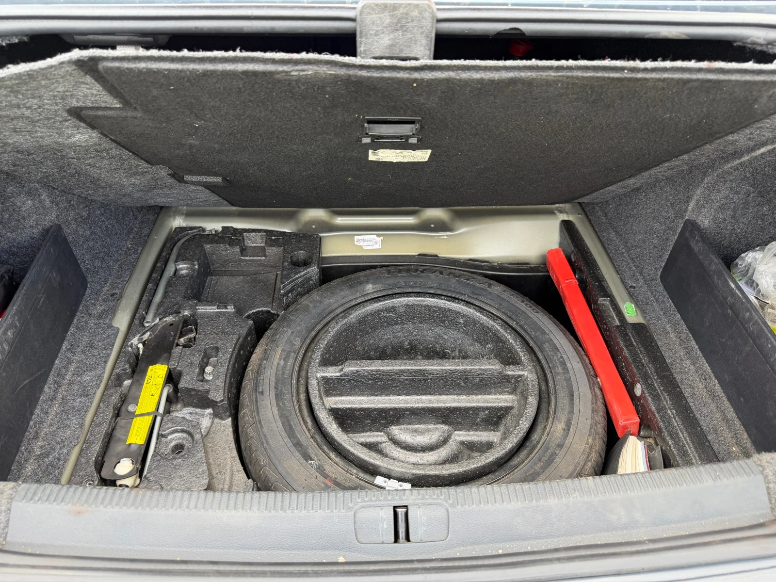 VW Passat, снимка 15 - Автомобили и джипове - 53991042