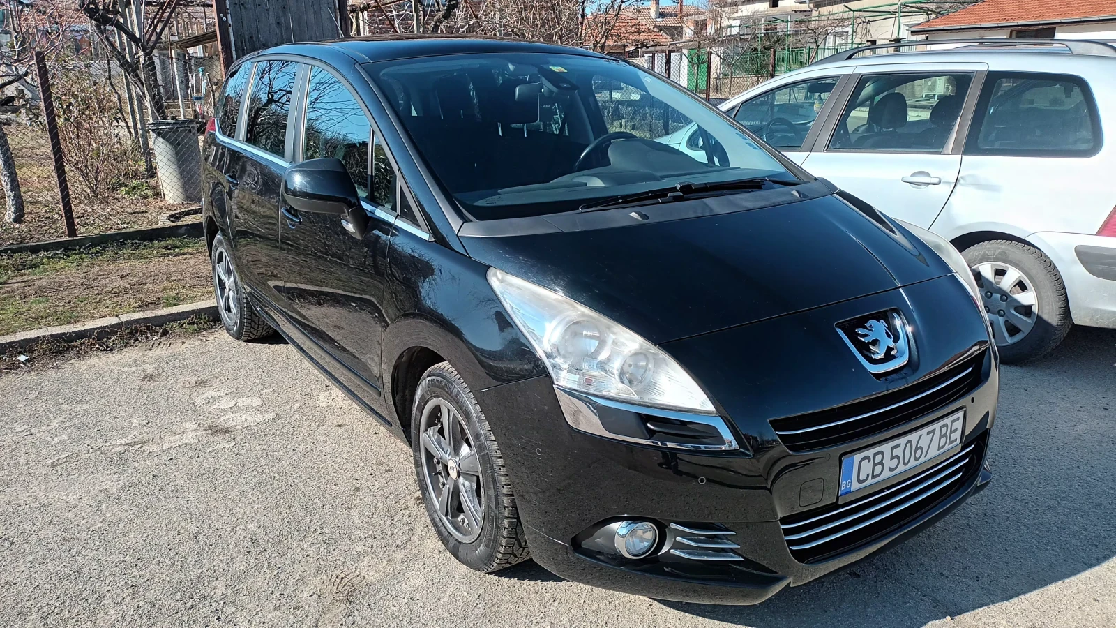 Peugeot 5008 1.6 120к.с., снимка 3 - Автомобили и джипове - 54351764
