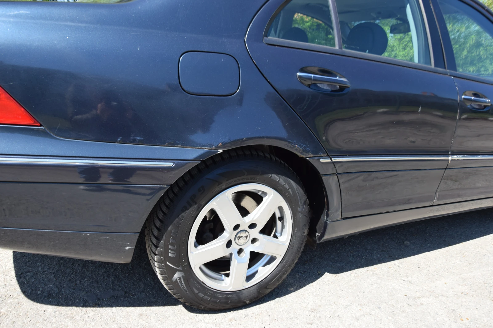 Mercedes-Benz C 180, снимка 12 - Автомобили и джипове - 54371552