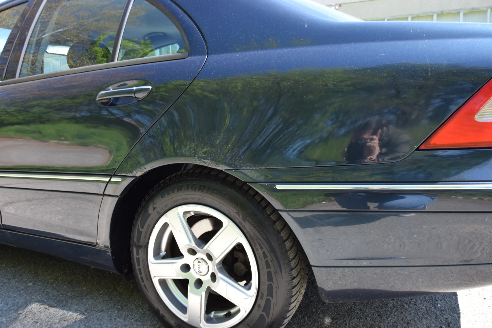 Mercedes-Benz C 180, снимка 11 - Автомобили и джипове - 54371552