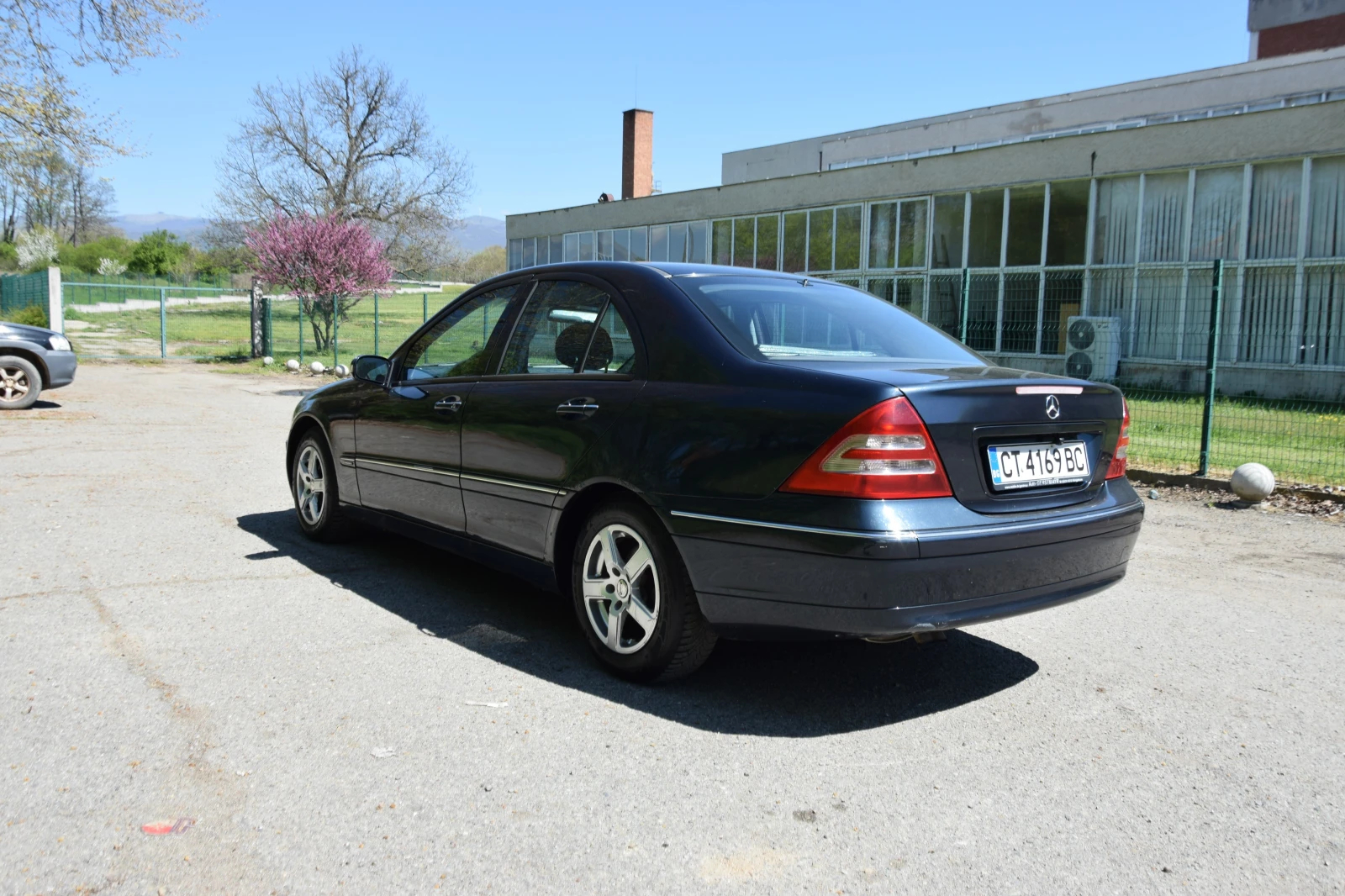 Mercedes-Benz C 180, снимка 10 - Автомобили и джипове - 54371552