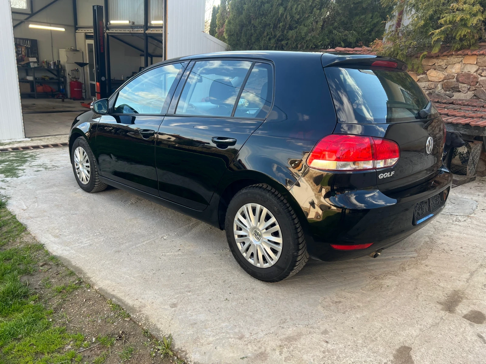 VW Golf 1.6 TDI BLUEMOTION, снимка 5 - Автомобили и джипове - 54378427