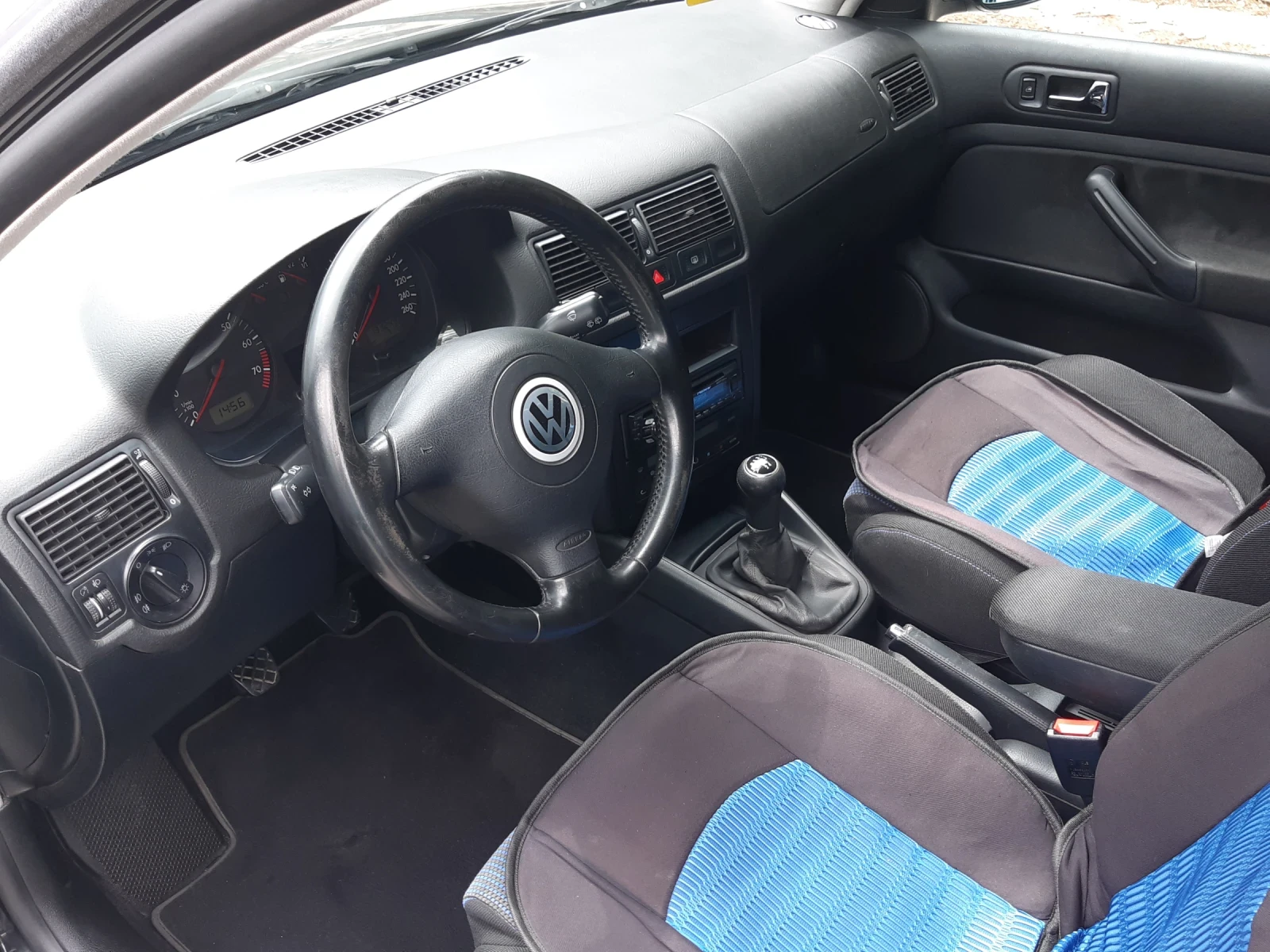 VW Golf, снимка 8 - Автомобили и джипове - 54416603
