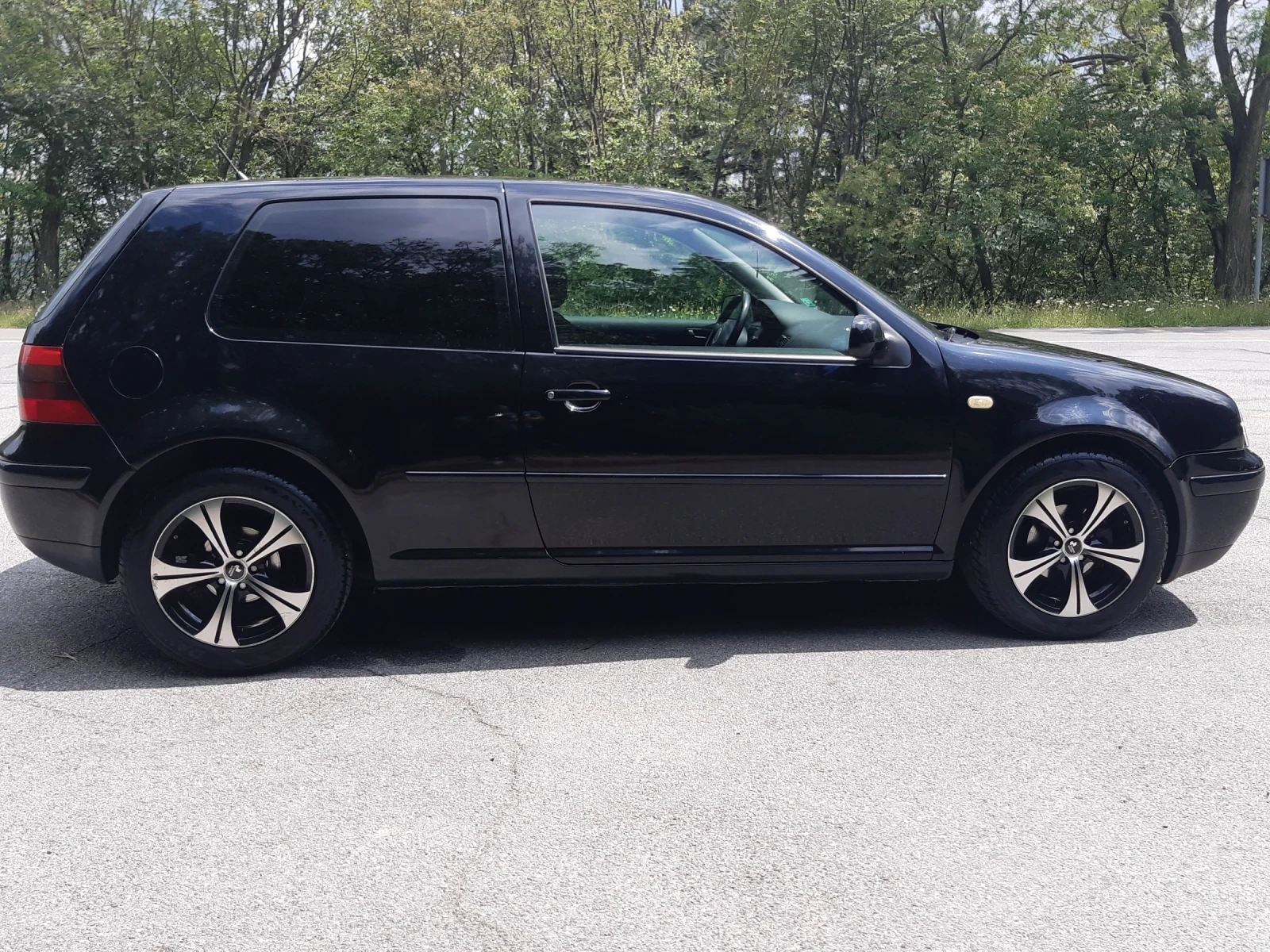 VW Golf, снимка 4 - Автомобили и джипове - 54416603