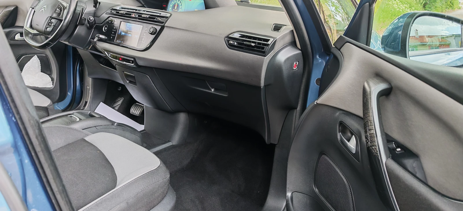 Citroen Grand C4 Picasso 2.0hdi, снимка 9 - Автомобили и джипове - 54527828
