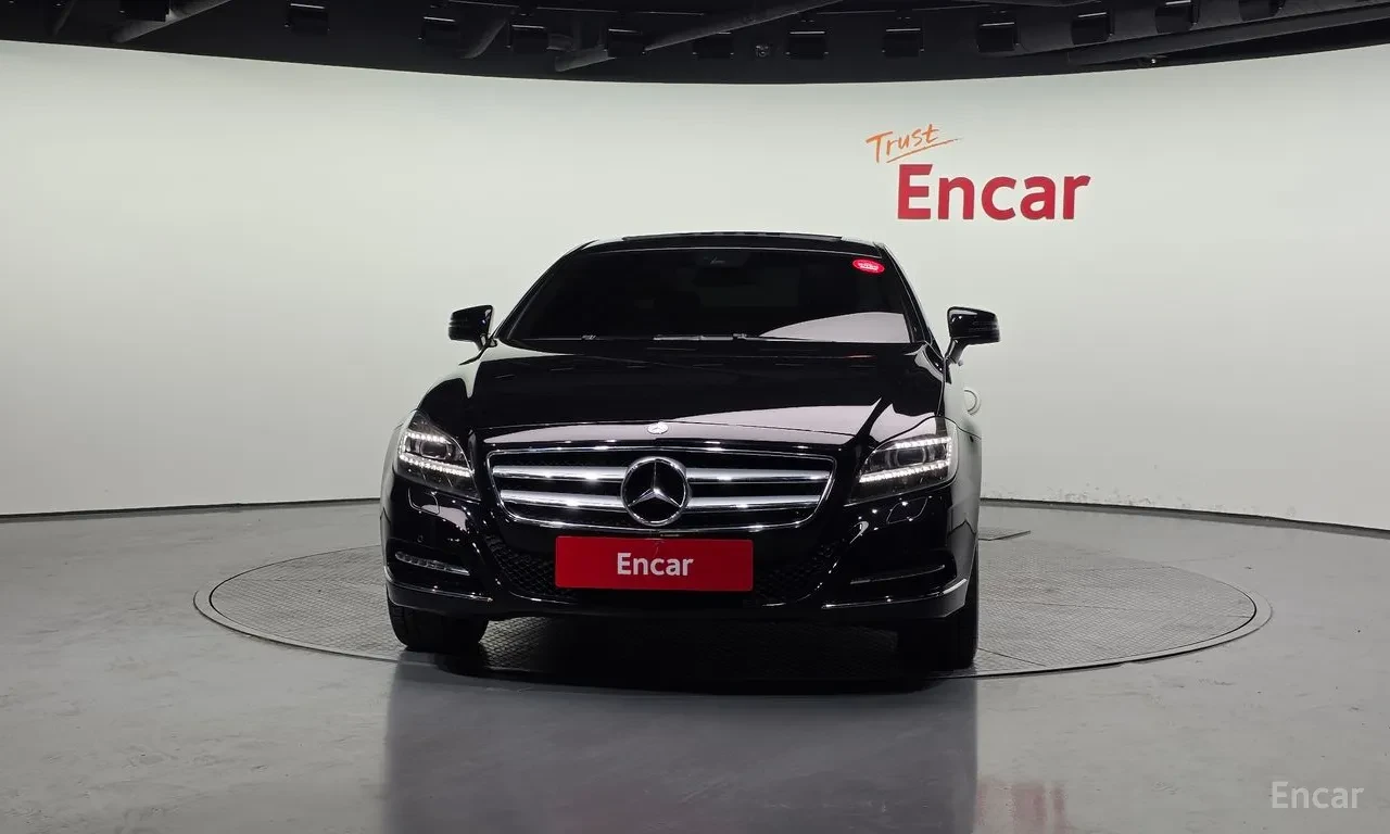 Mercedes-Benz CLS 350 AIRMATIC | ПОДГРЕВ | ОБДУХ | ПАНОРАМА, снимка 2 - Автомобили и джипове - 54884810