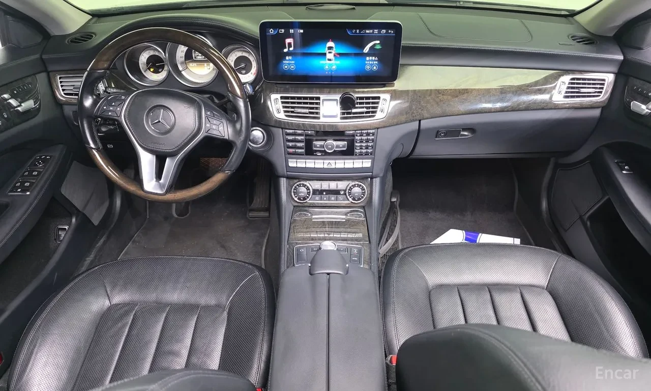 Mercedes-Benz CLS 350 AIRMATIC | ПОДГРЕВ | ОБДУХ | ПАНОРАМА, снимка 8 - Автомобили и джипове - 54884810