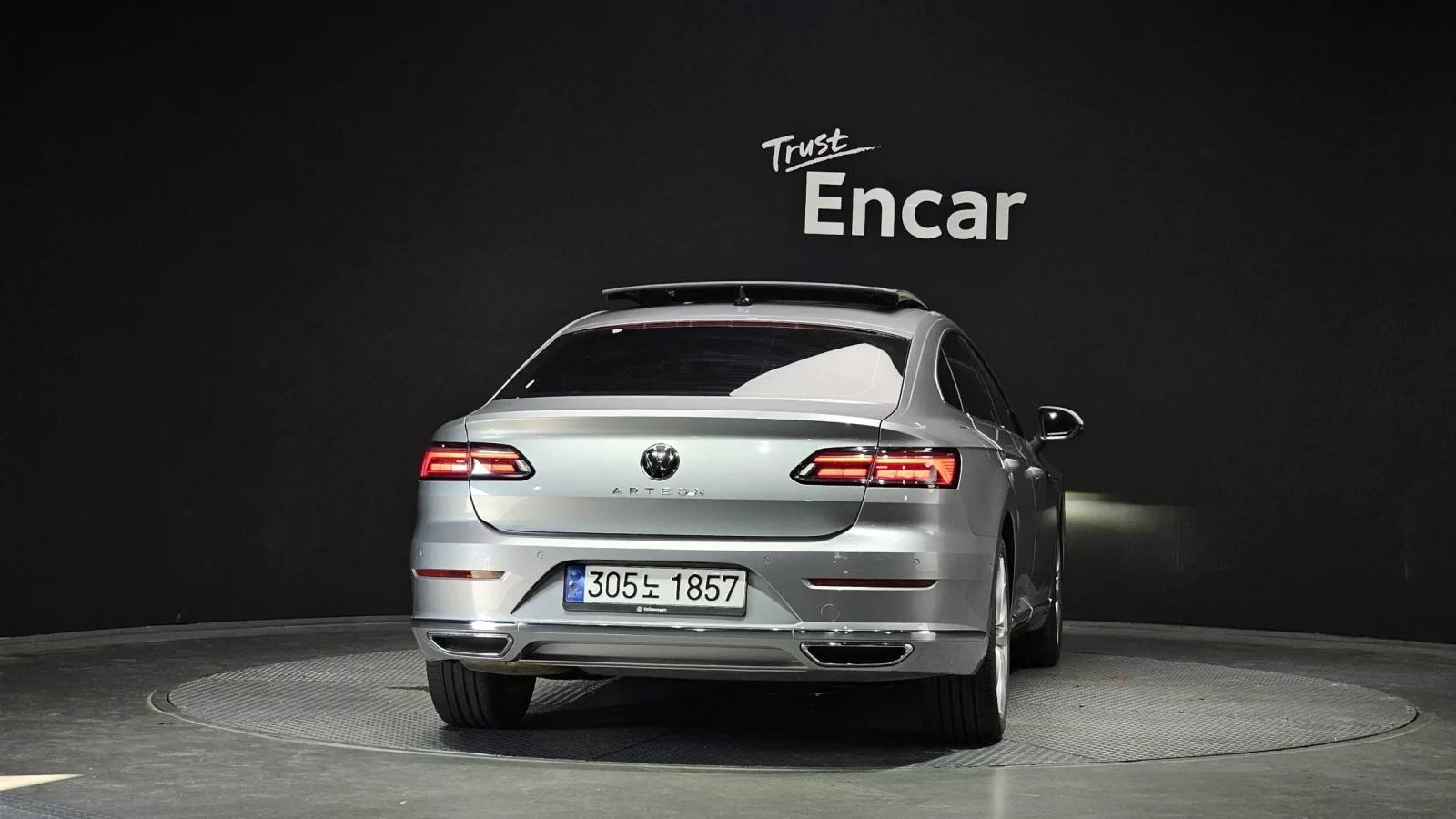 VW Arteon 2.0 TDI Prestige, HeadUP, 360-cam, Подгрев, Обдух., снимка 4 - Автомобили и джипове - 54933096