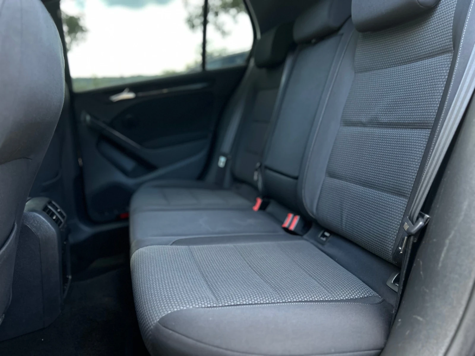 VW Golf 1.6TDI  | Mobile.bg � ����������� 10