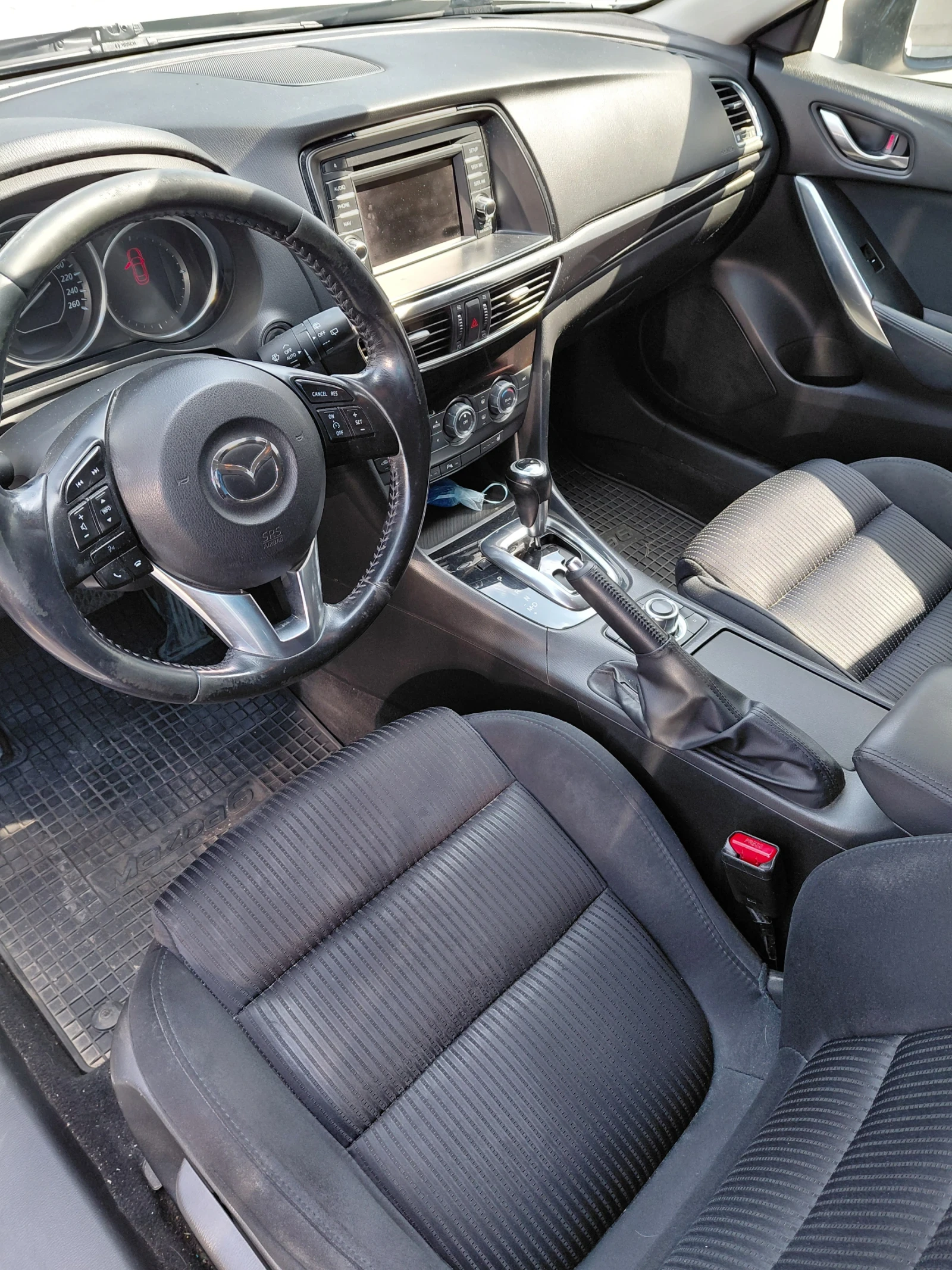 Mazda 6