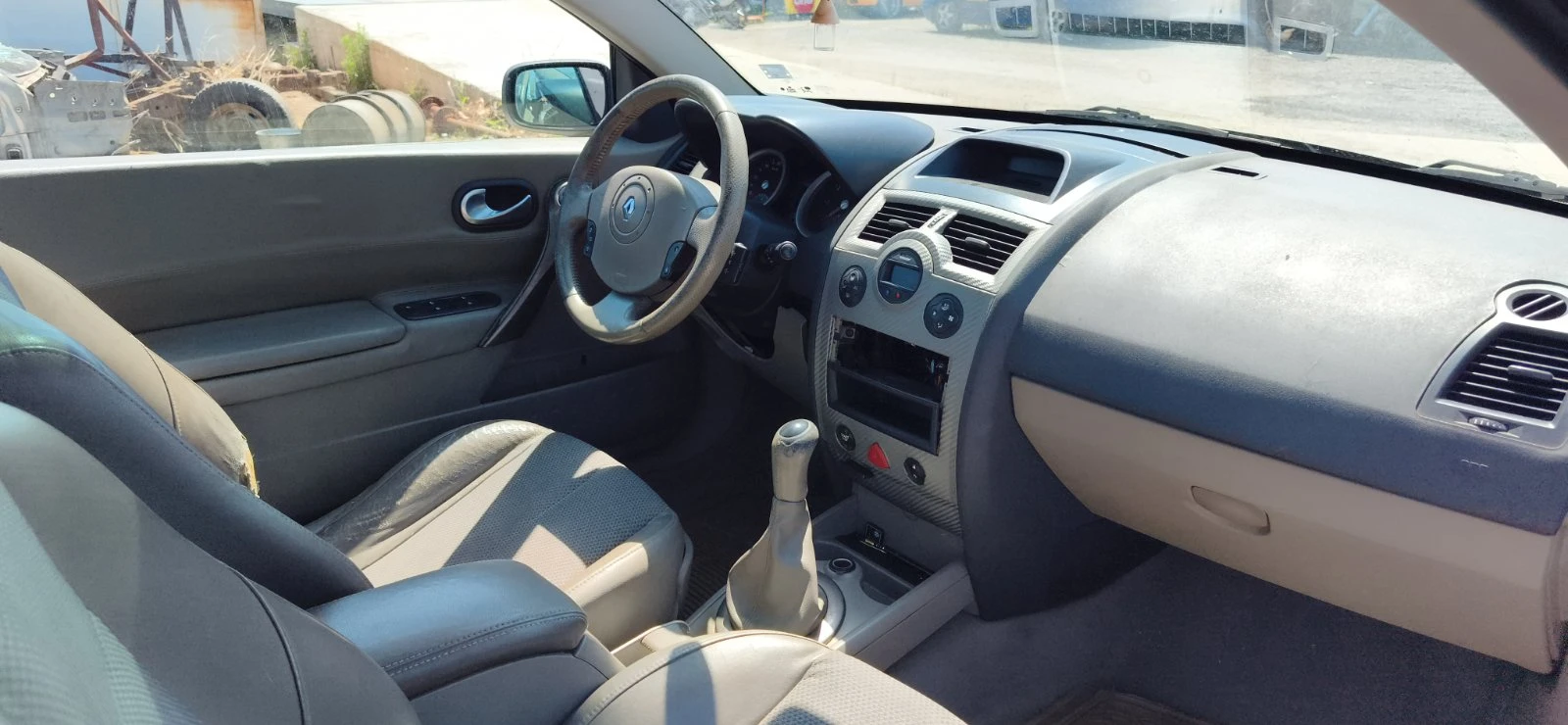 Renault Megane 1.6, снимка 6 - Автомобили и джипове - 55482282