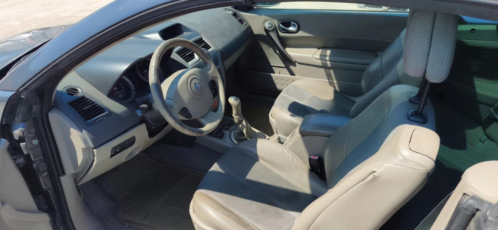 Renault Megane 1.6, снимка 5 - Автомобили и джипове - 55482282
