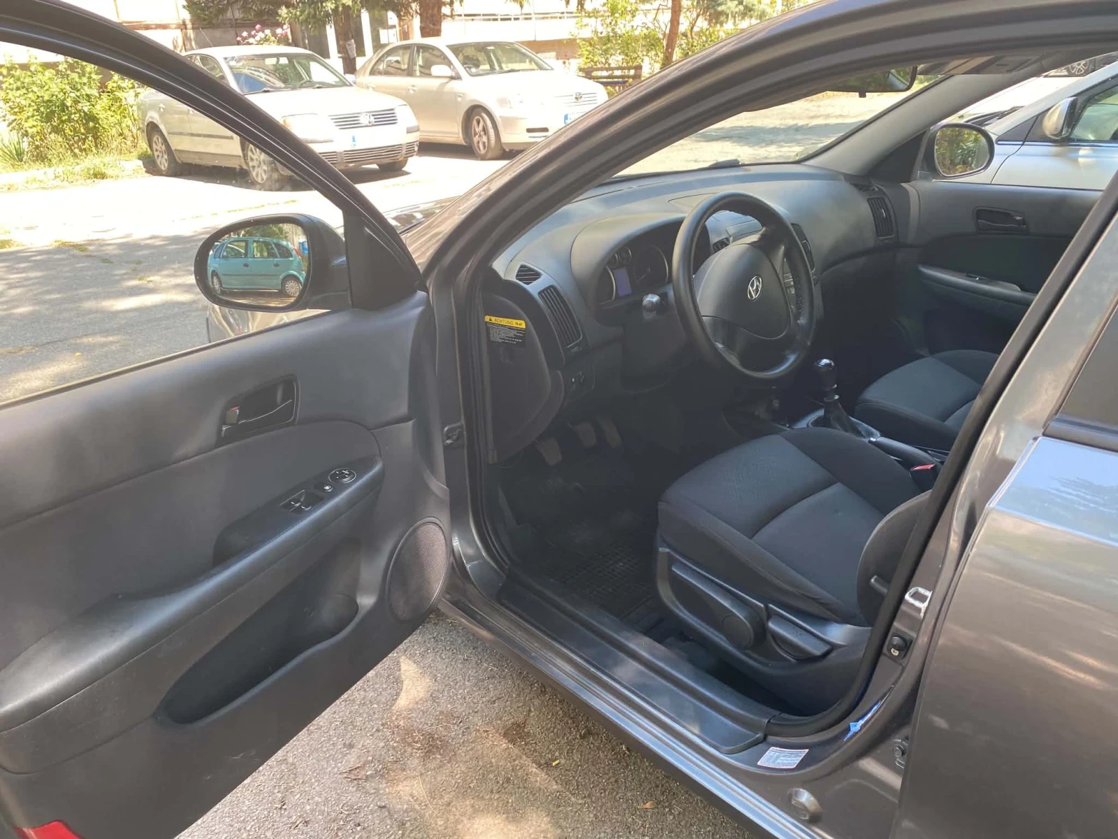 Hyundai I30 1.4, снимка 2 - Автомобили и джипове - 55616511