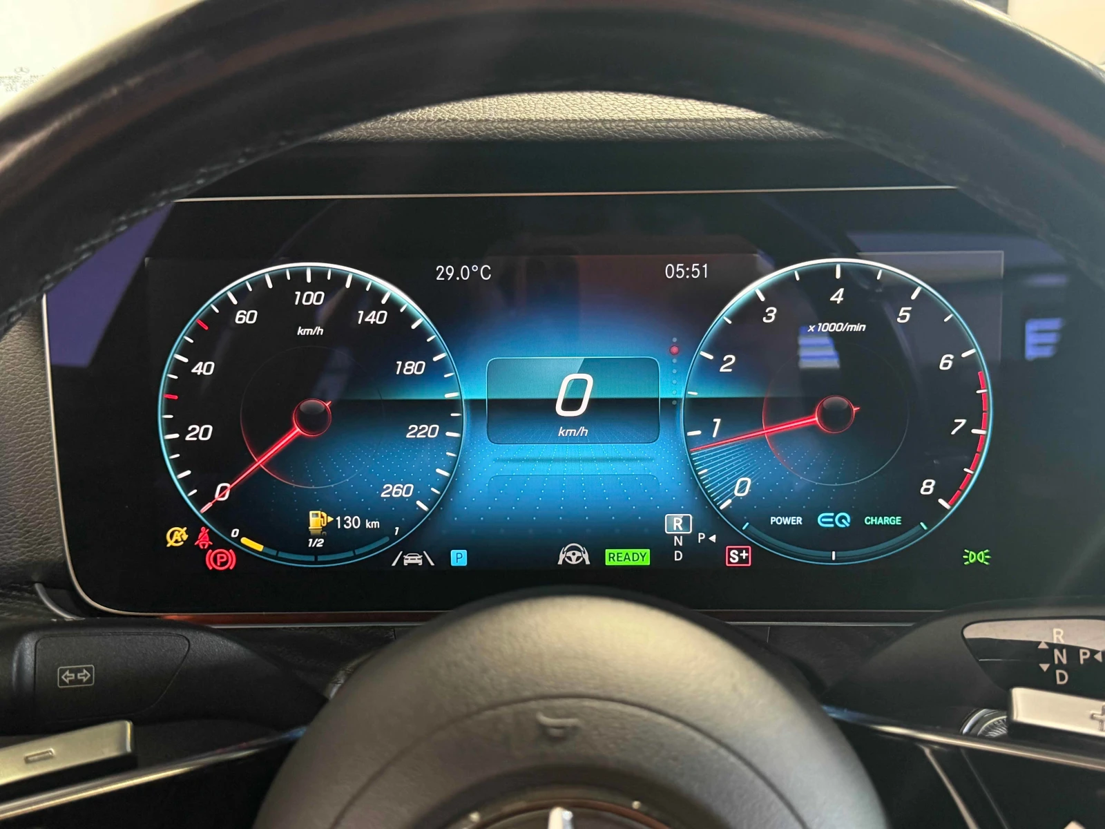 Mercedes-Benz E 450 CARFAX, снимка 11 - Автомобили и джипове - 55979086