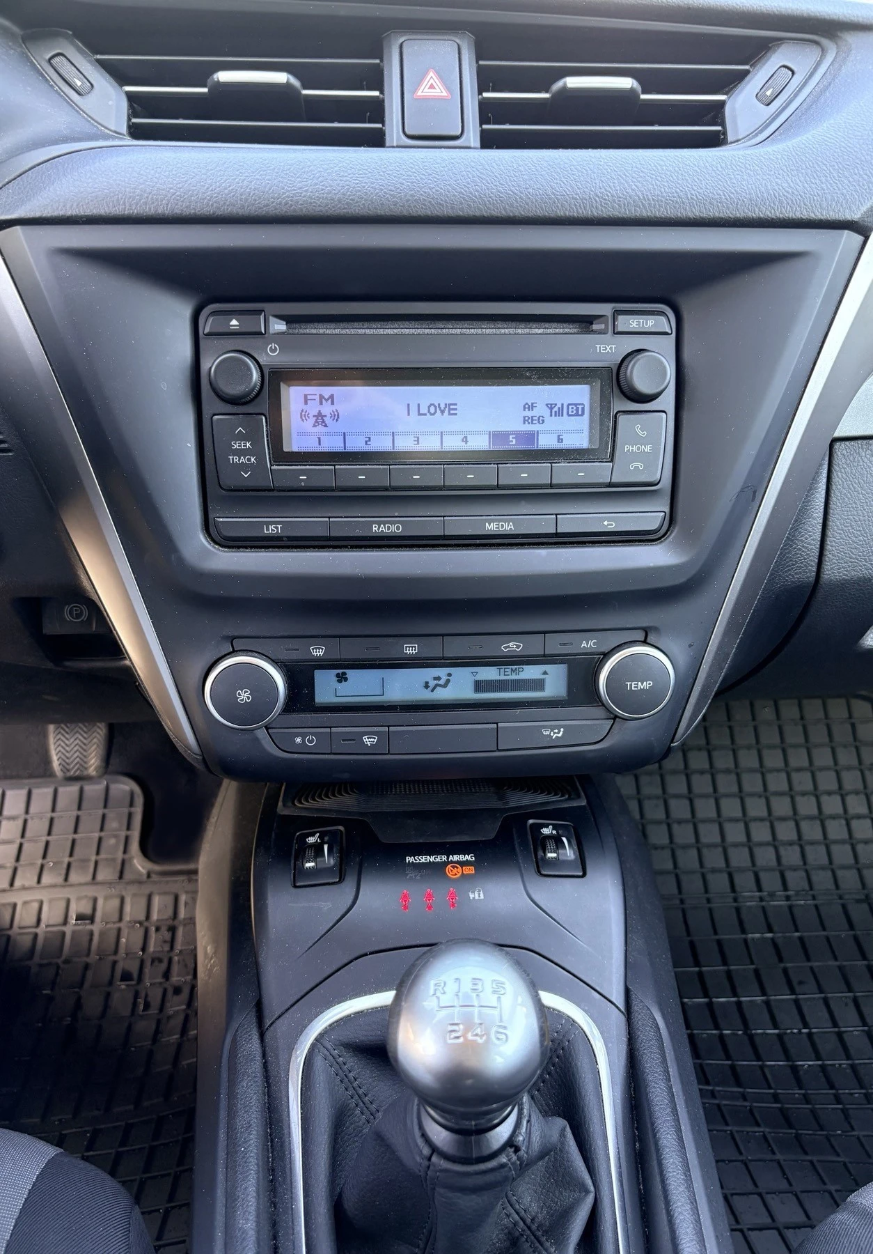 Toyota Avensis T27 1.6VVT-i | Mobile.bg � ����������� 12