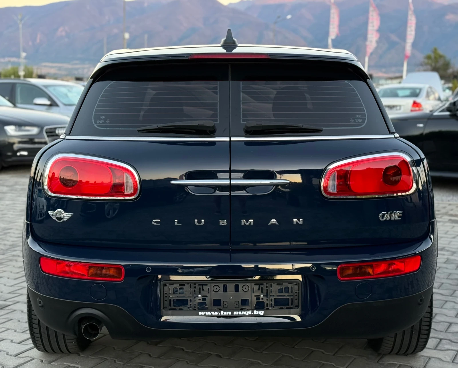 Mini Clubman NAVI* LED* FACELIFT* TOP* , снимка 5 - Автомобили и джипове - 56106752