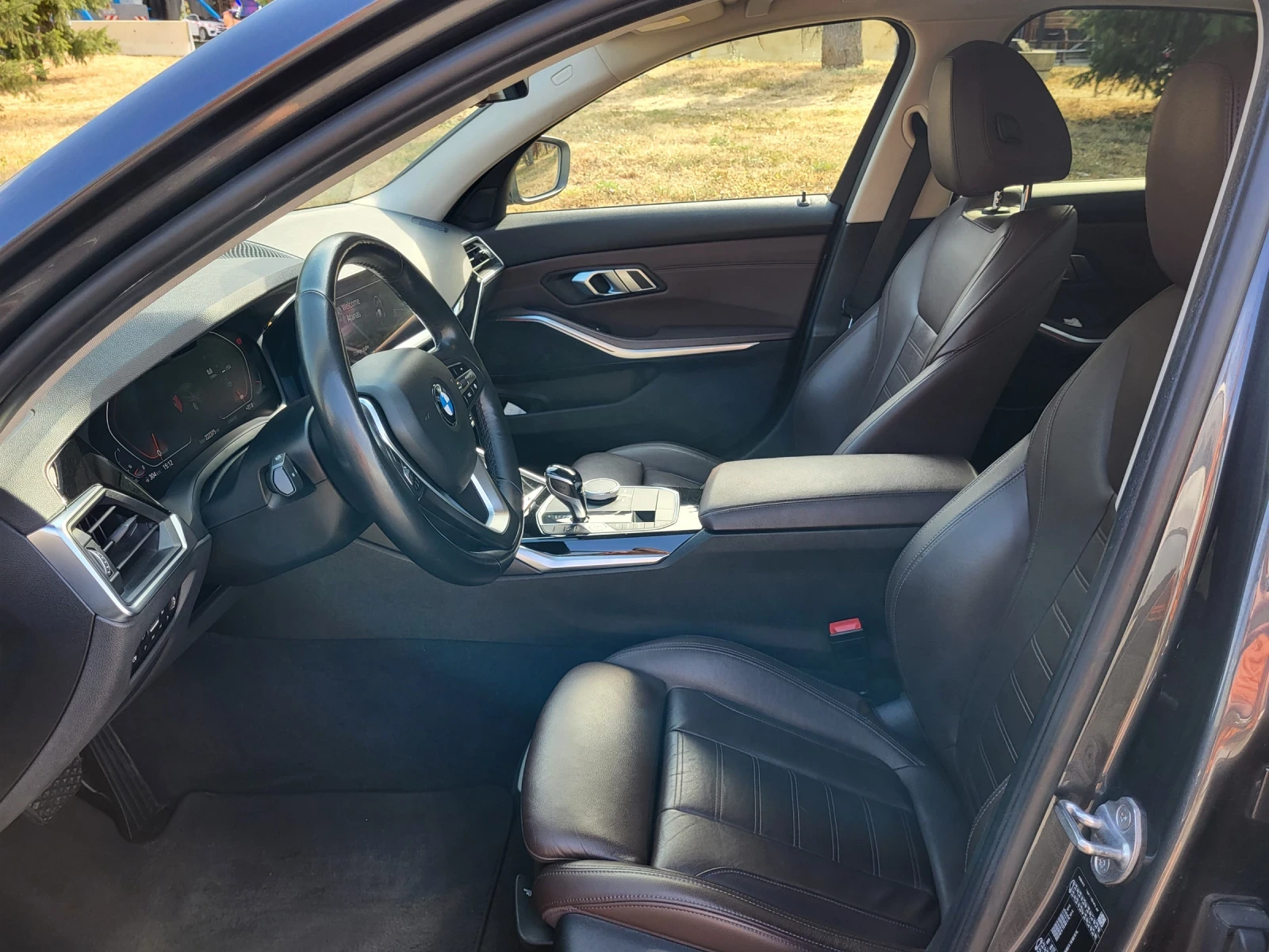BMW 320 dA, снимка 10 - Автомобили и джипове - 56139859