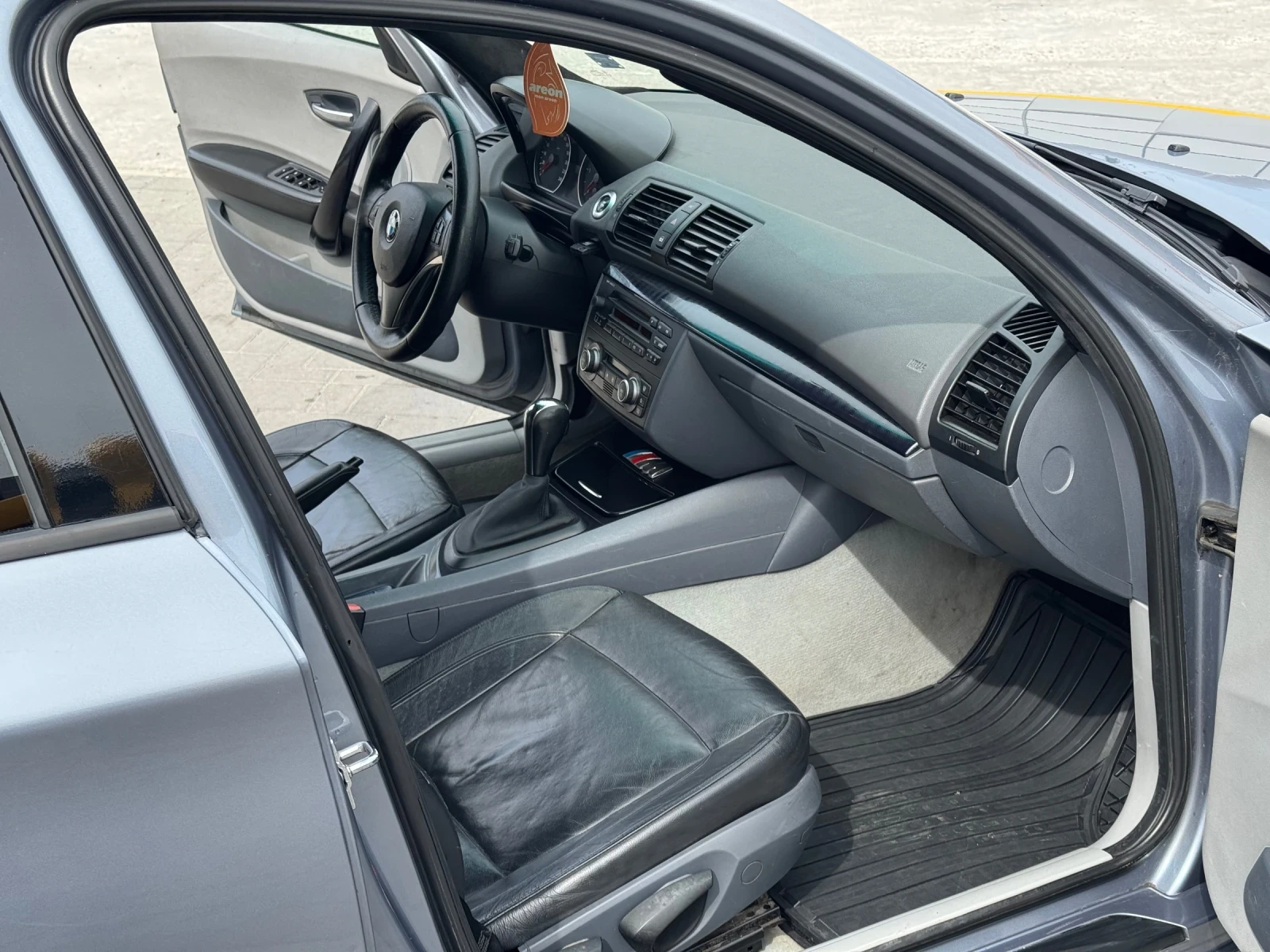 BMW 120 120D, снимка 10 - Автомобили и джипове - 56222704
