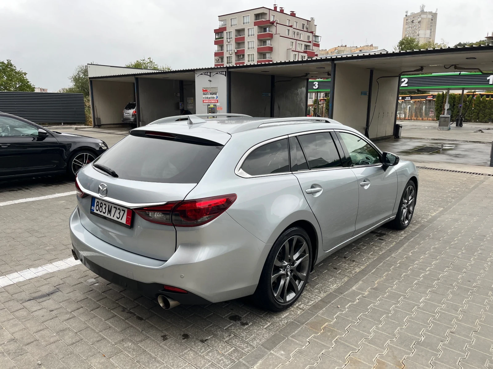 Mazda 6 2.2 175 full head up keyless! Швейцария, снимка 4 - Автомобили и джипове - 56242431