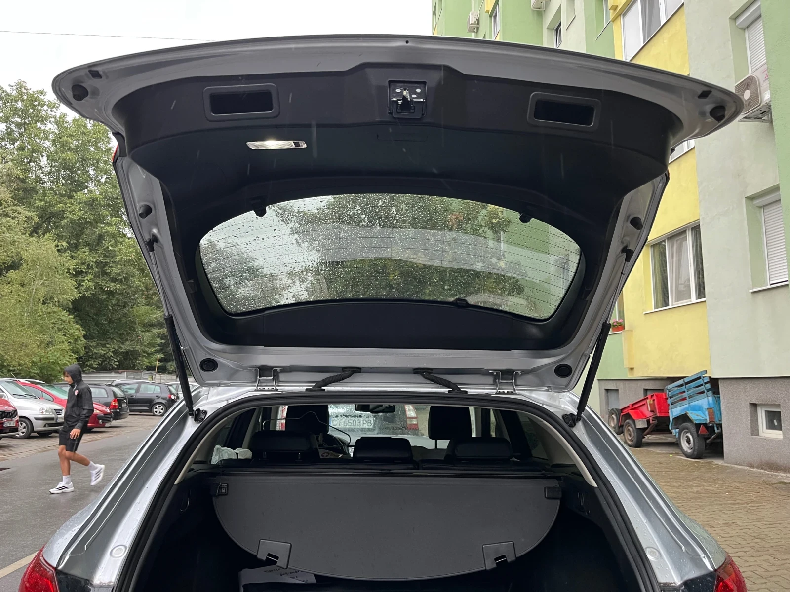 Mazda 6 2.2 175 full head up keyless! Швейцария, снимка 15 - Автомобили и джипове - 56242431