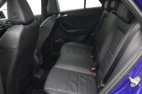 VW T-Roc R 300HP/ 4x4 / NAVI / PANO / AKRAPOVIC /  , снимка 11