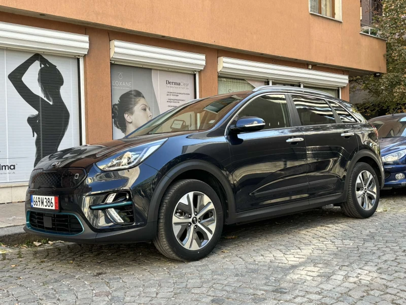 Kia Niro Premium 64Kwh, снимка 7 - Автомобили и джипове - 47734247