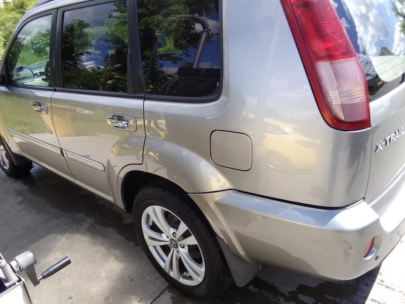 Nissan X-trail, снимка 12 - Автомобили и джипове - 48050742