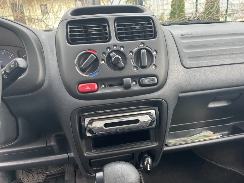 Suzuki Ignis, снимка 10 - Автомобили и джипове - 49552082