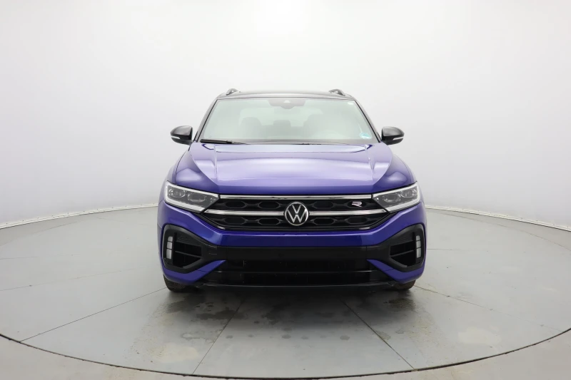 VW T-Roc R 300HP/ 4x4 / NAVI / PANO / AKRAPOVIC /  , снимка 2 - Автомобили и джипове - 52157595